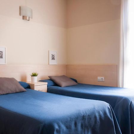 Residencia Universitaria Resa Blas De Otero Bilbao Kültér fotó