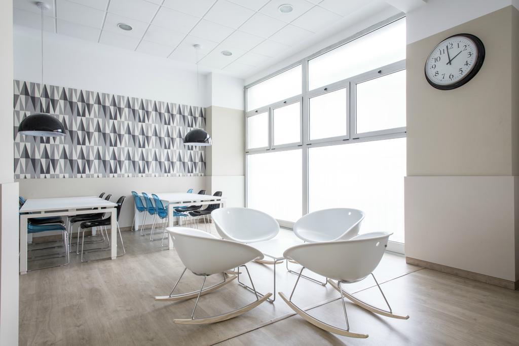 Residencia Universitaria Resa Blas De Otero Bilbao Kültér fotó