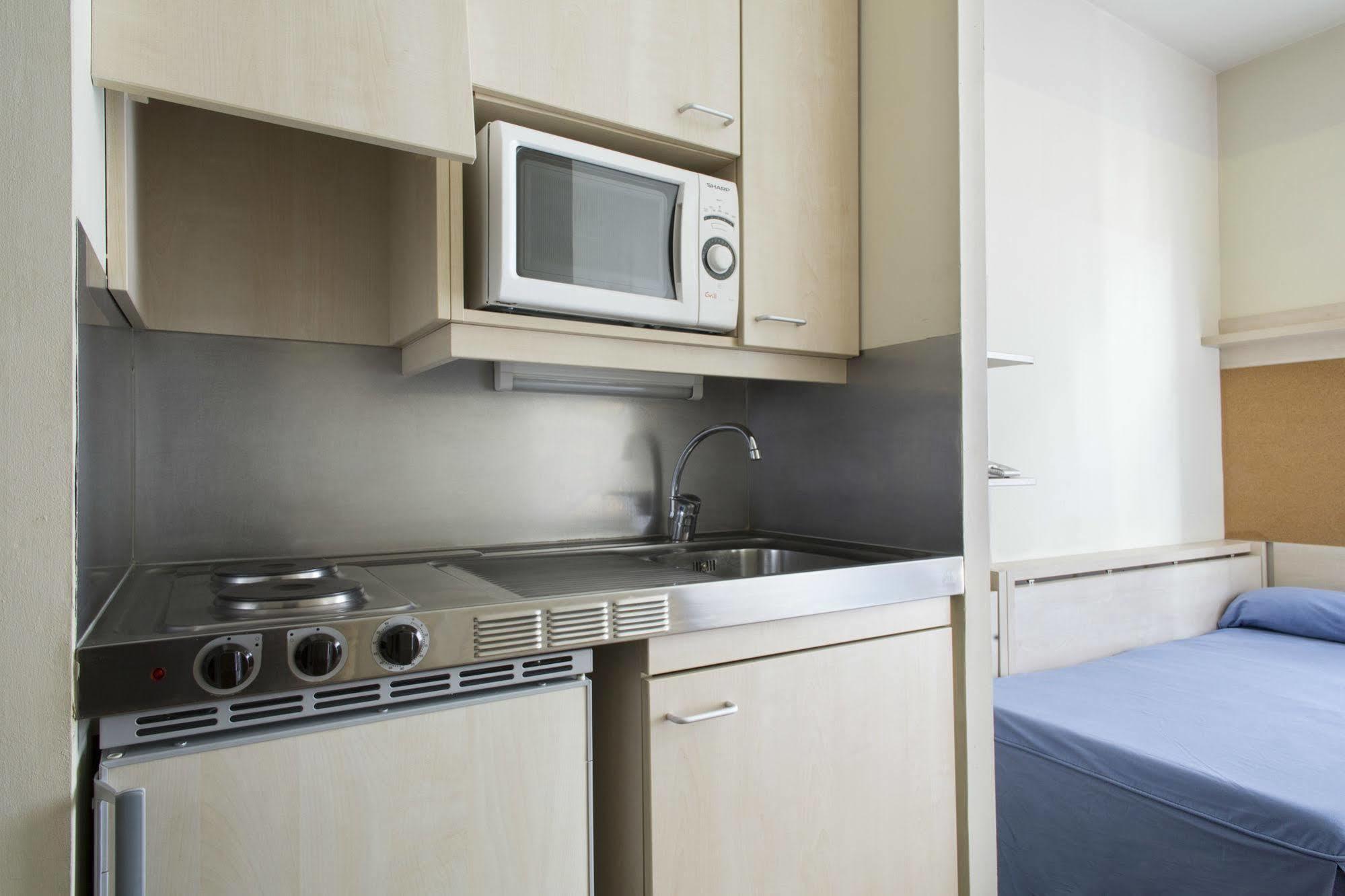 Residencia Universitaria Resa Blas De Otero Bilbao Kültér fotó